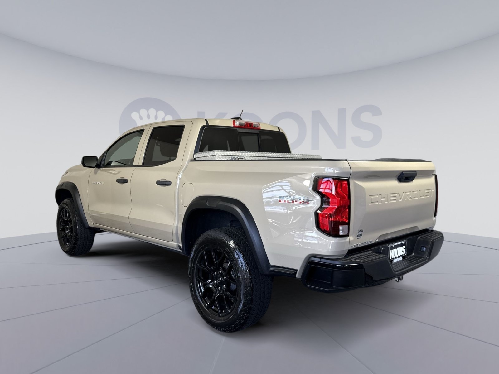 Used 2023 Chevrolet Colorado Trail Boss w/ LPO, Dark Essentials Package AWD/4WD image 4
