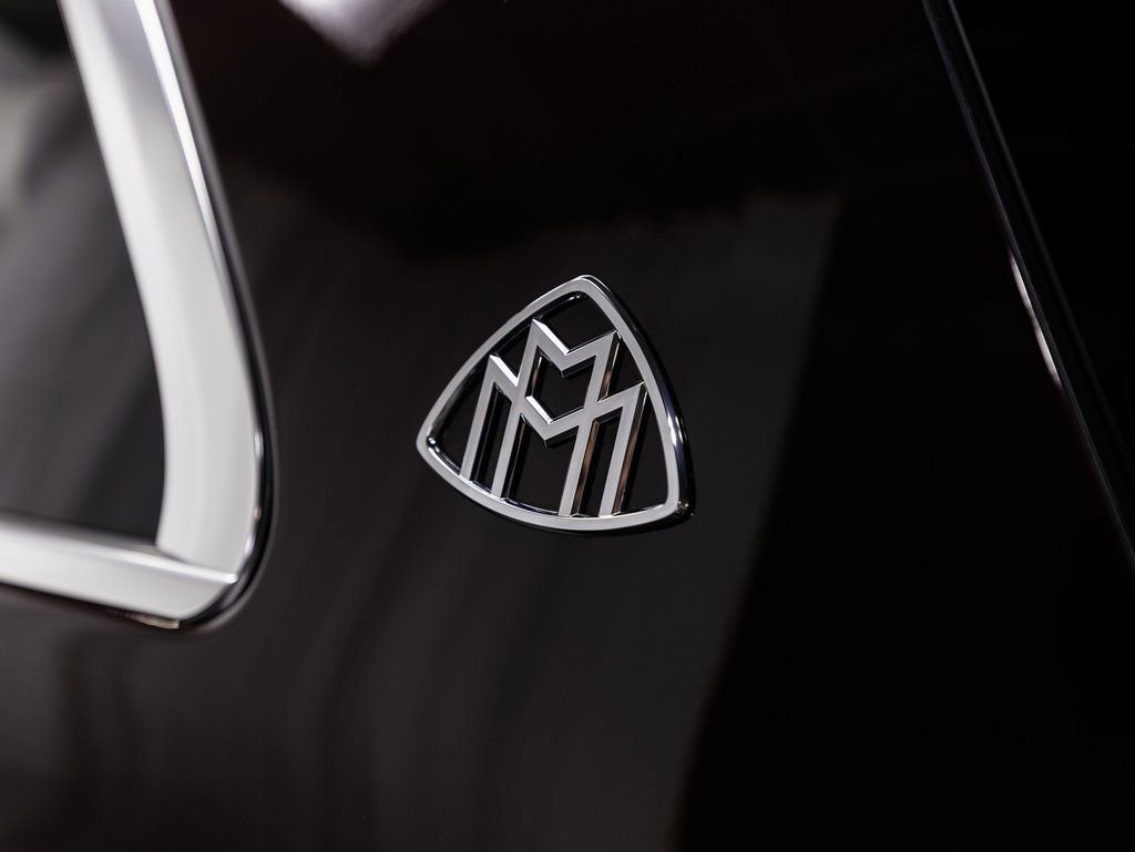 Used 2024 Mercedes-Benz Maybach GLS 600 4MATIC image 40