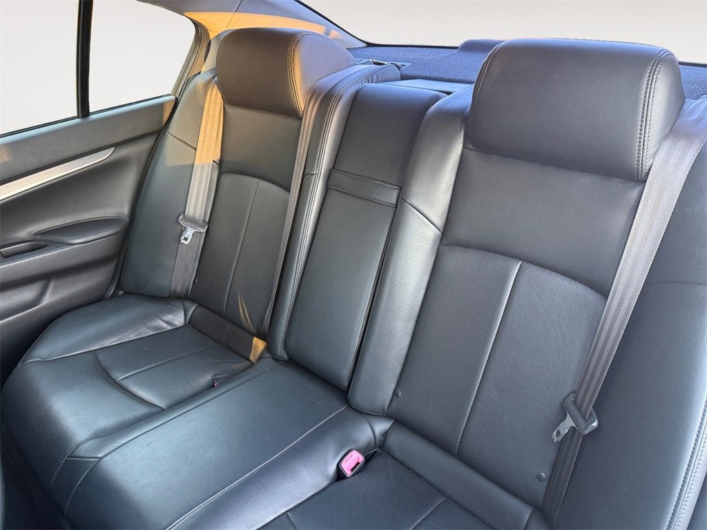 Used 2015 INFINITI Q40 w/ Moonroof Package image 13