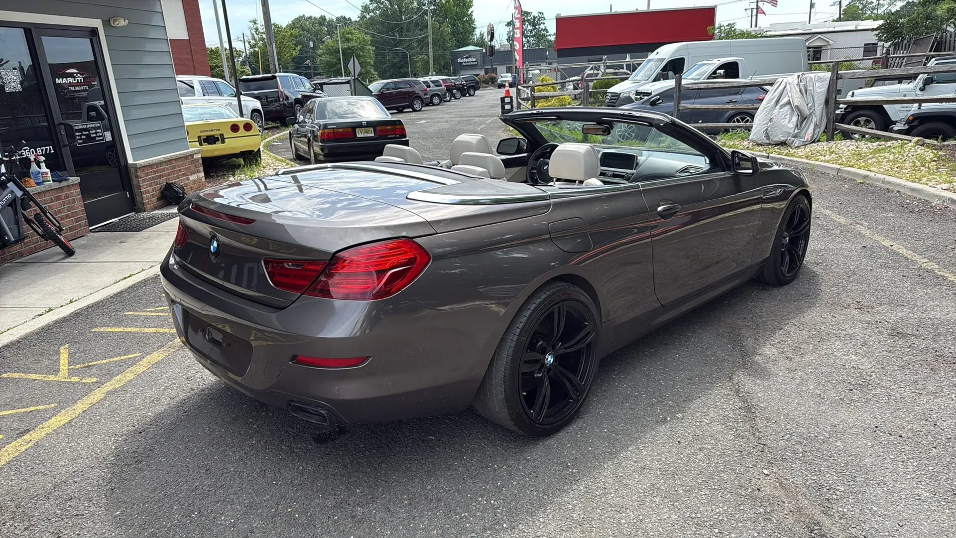 Used 2012 BMW 650i Convertible RWD image 33