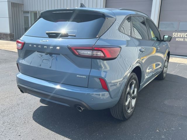 Used 2024 Ford Escape ST-Line w/ Tech Pack #1 image 9