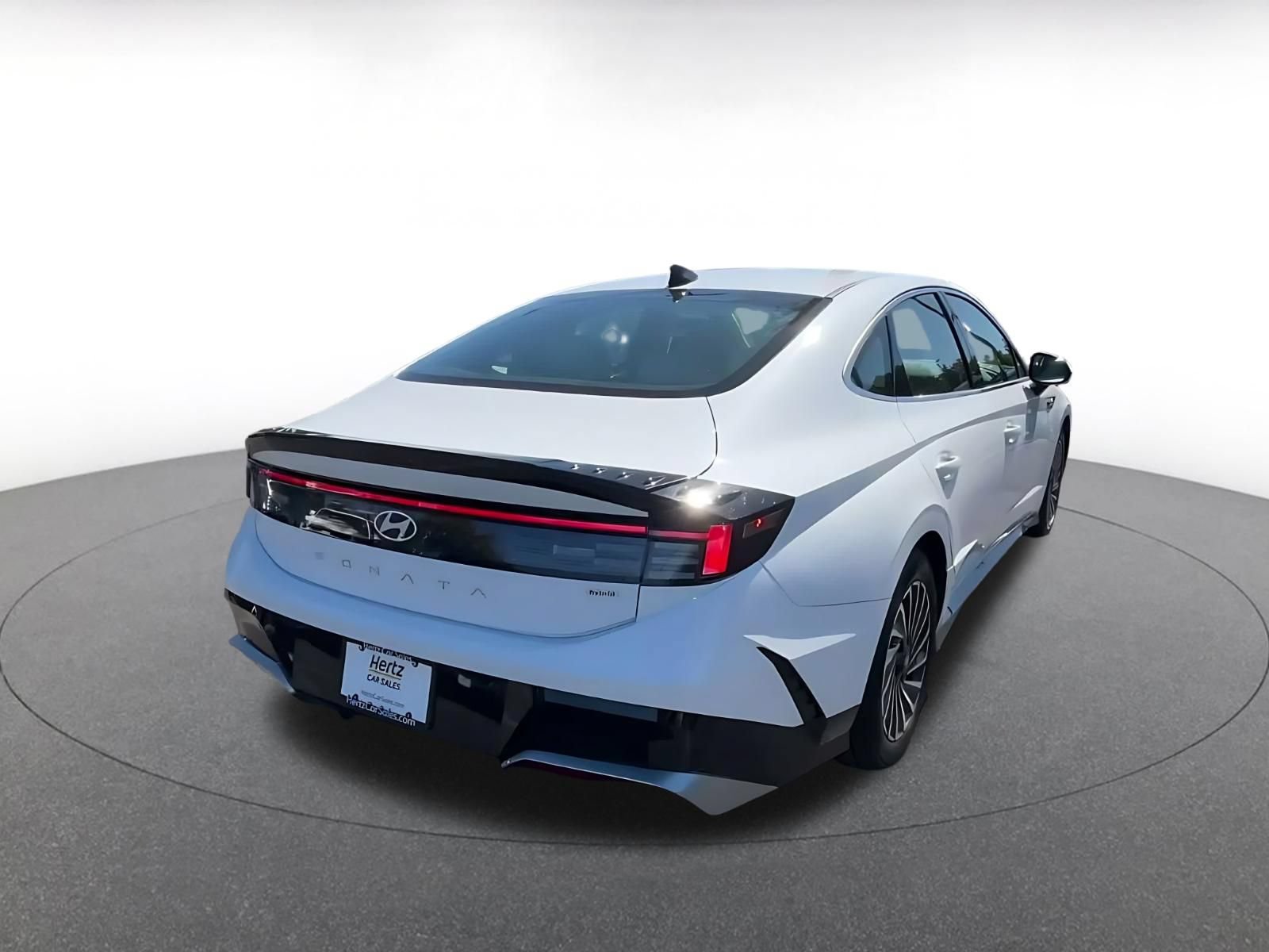 Used 2025 Hyundai Sonata SEL FWD image 14