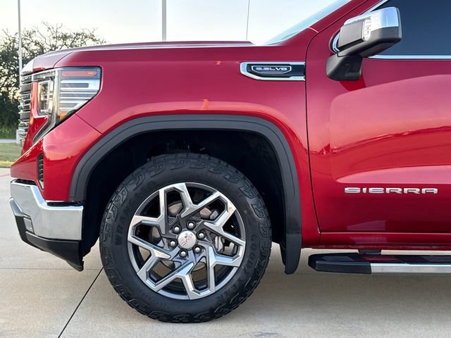Used 2023 GMC Sierra 1500 SLT w/ SLT Premium Package AWD/4WD image 5