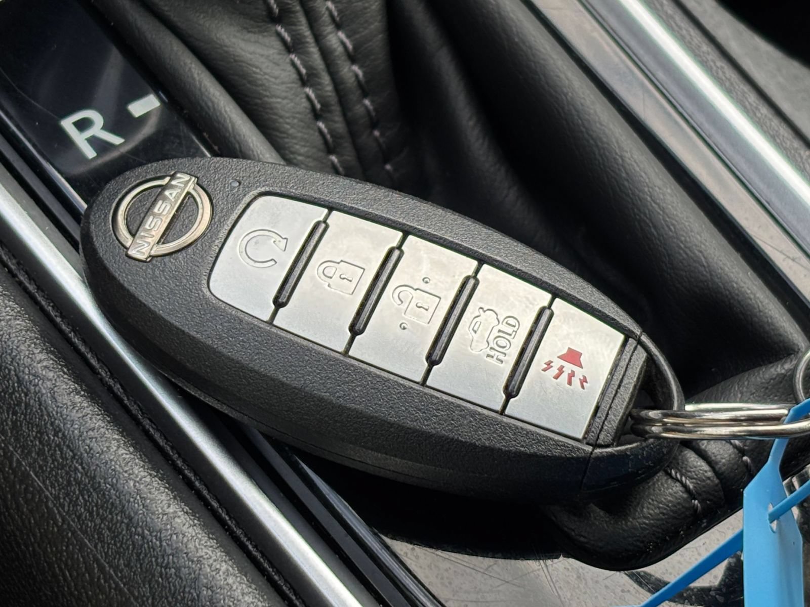 Used 2025 Nissan Altima 2.5 SV FWD image 17