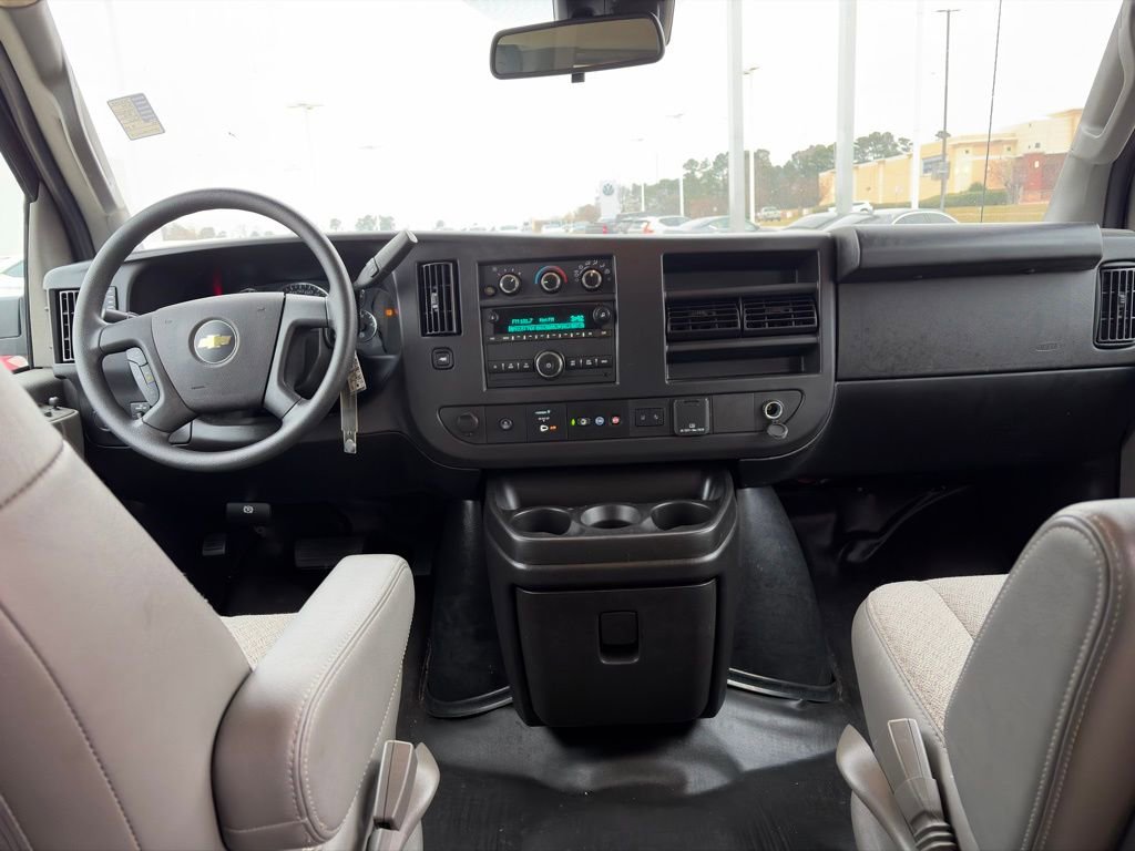 Used 2024 Chevrolet Express 3500 LT w/ LT Preferred Equipment Group image 10