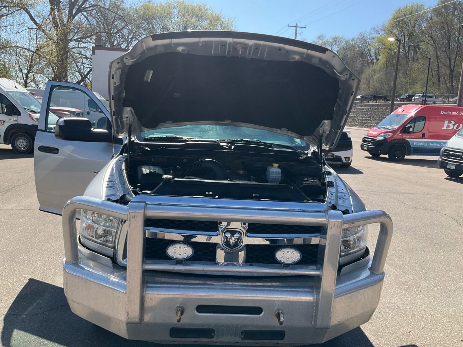 Used 2013 RAM 2500 Tradesman w/ Chrome Appearance Group AWD/4WD image 16