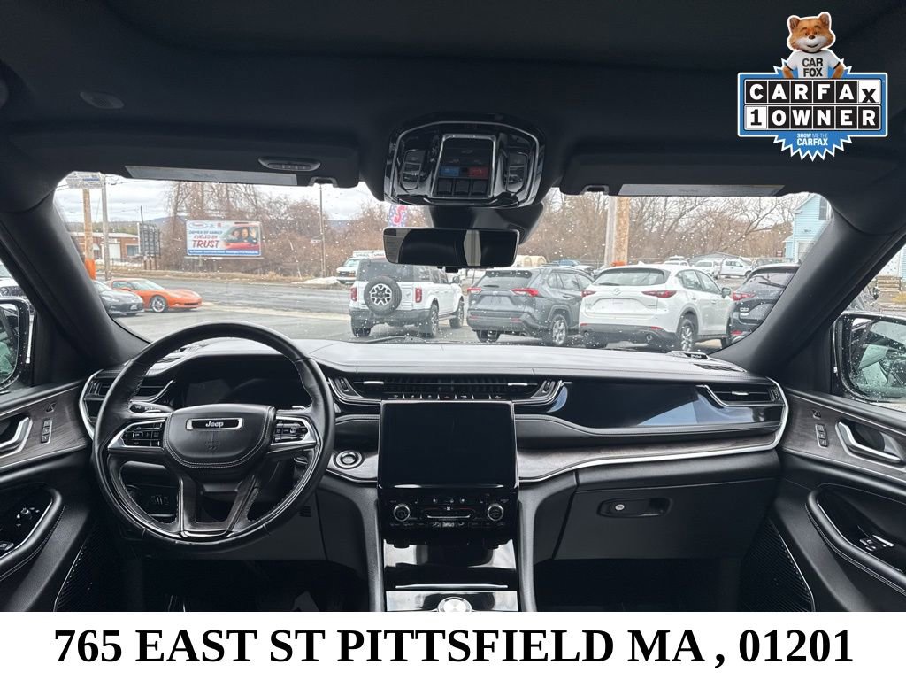 Used 2022 Jeep Grand Cherokee Overland w/ Adv Protech Group III AWD/4WD image 24
