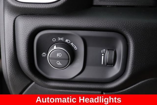 Used 2025 RAM 2500 Big Horn AWD/4WD image 19