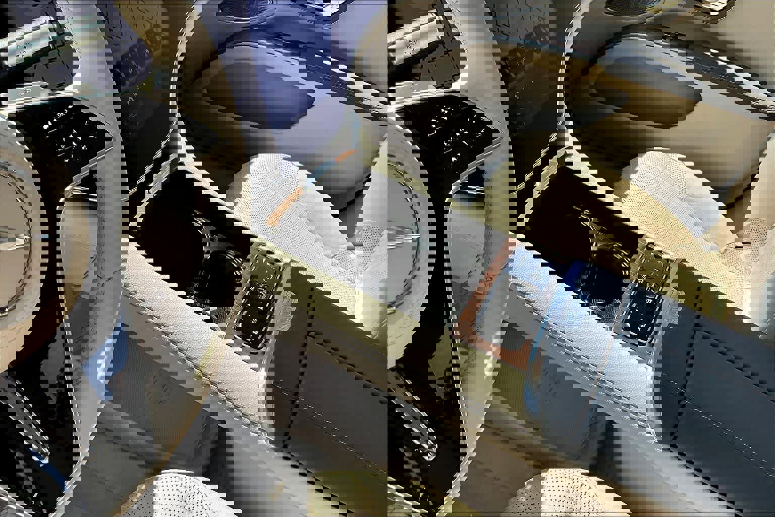 Used 2023 Mercedes-Benz EQS 580 4MATIC Sedan image 16