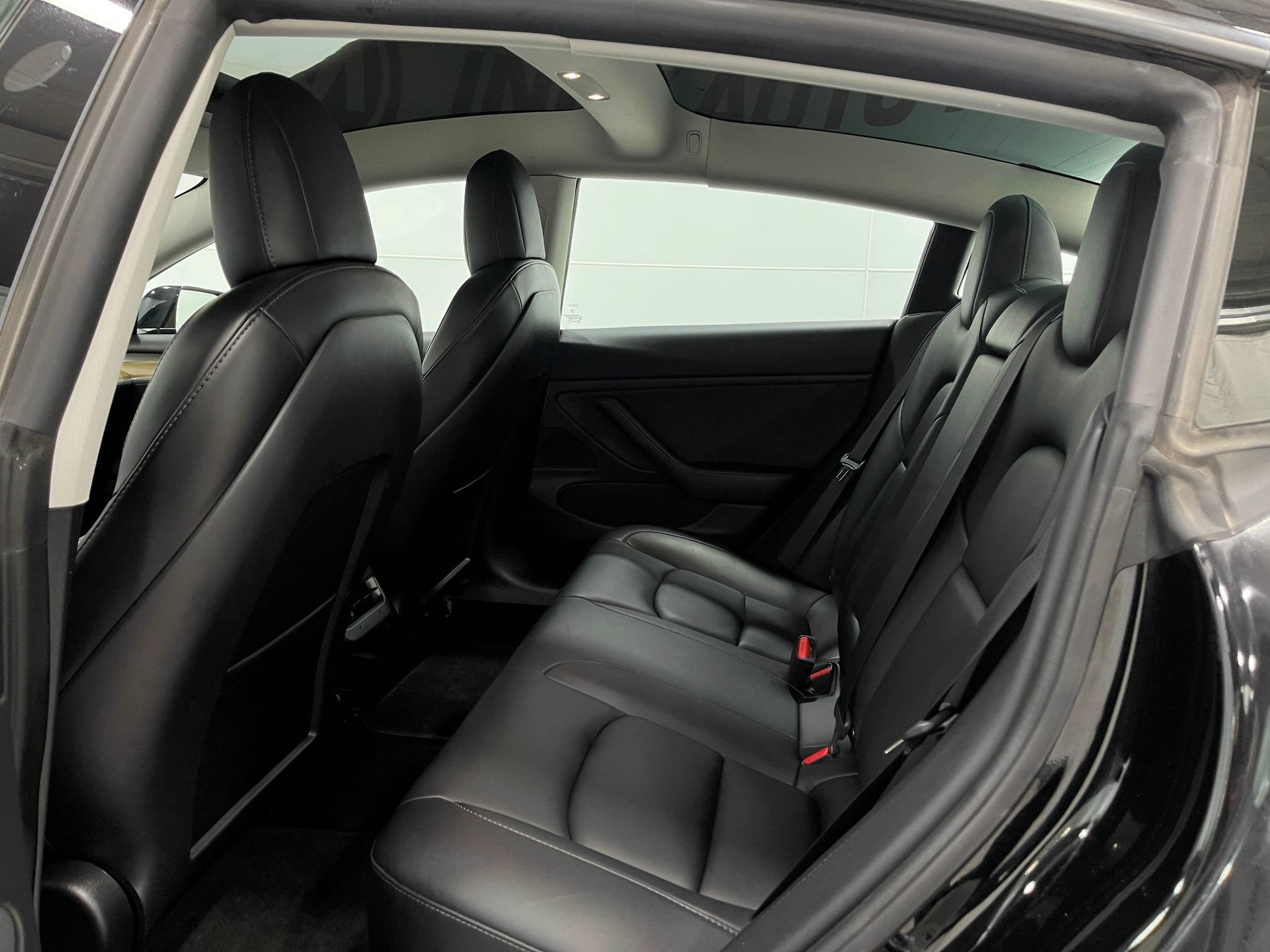 Used 2022 Tesla Model 3 Standard Range RWD image 27