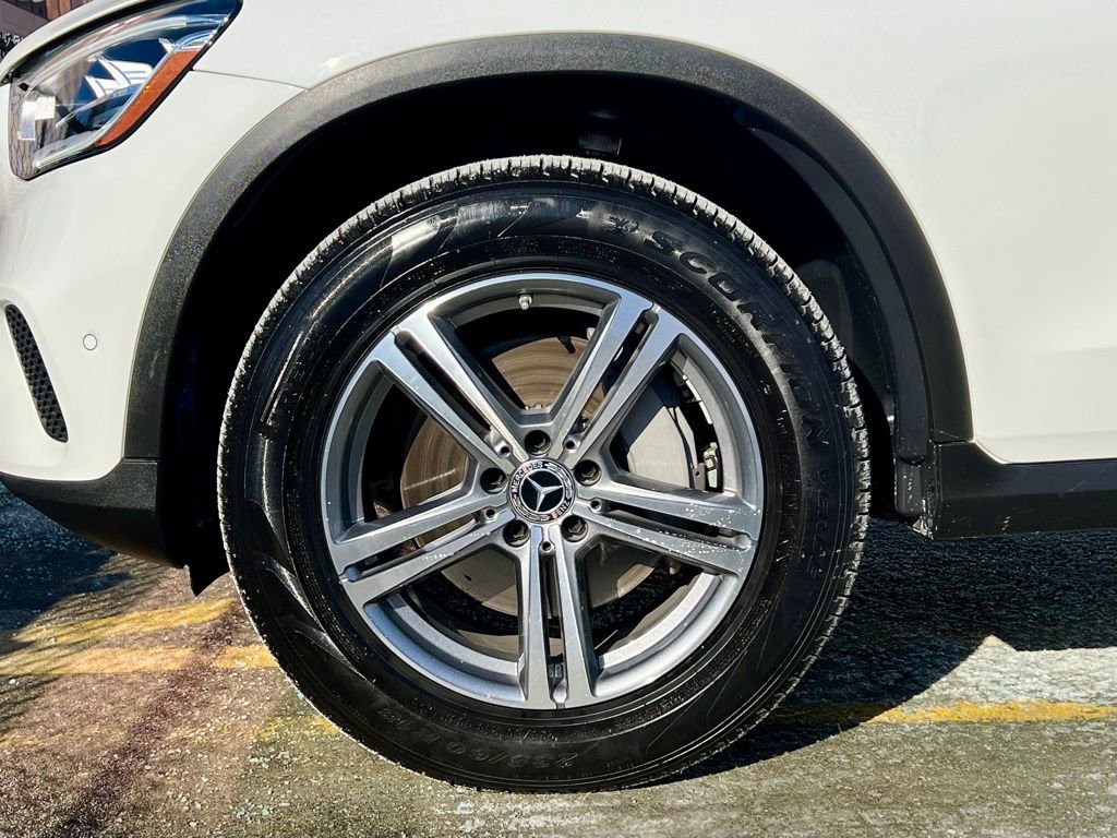 Certified 2022 Mercedes-Benz GLC 300 4MATIC image 42