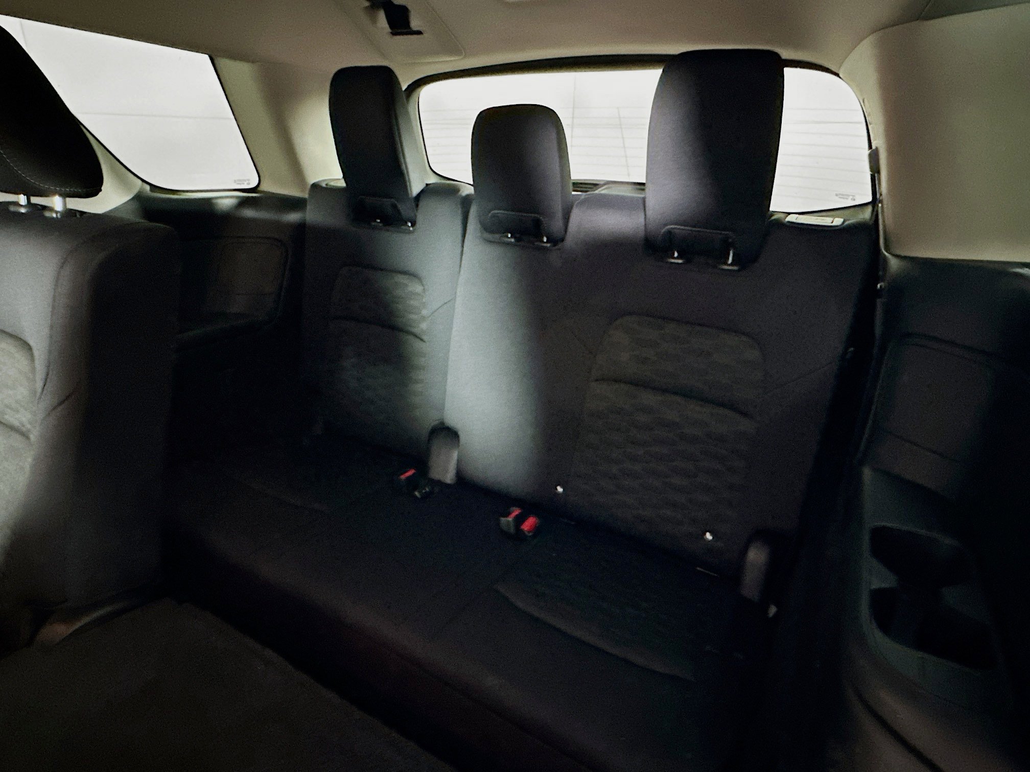 Used 2024 Nissan Pathfinder SV image 28