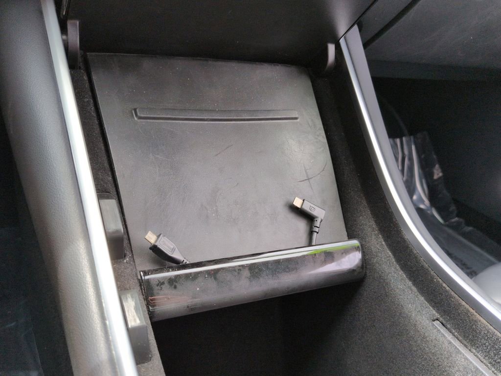 Used 2018 Tesla Model 3 Mid Range RWD image 26