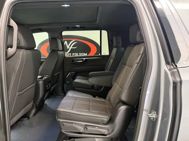 New 2026 Chevrolet Suburban High Country AWD/4WD image 13