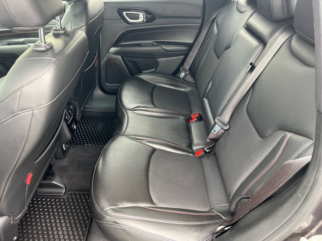 Used 2023 Jeep Compass Trailhawk AWD/4WD image 20
