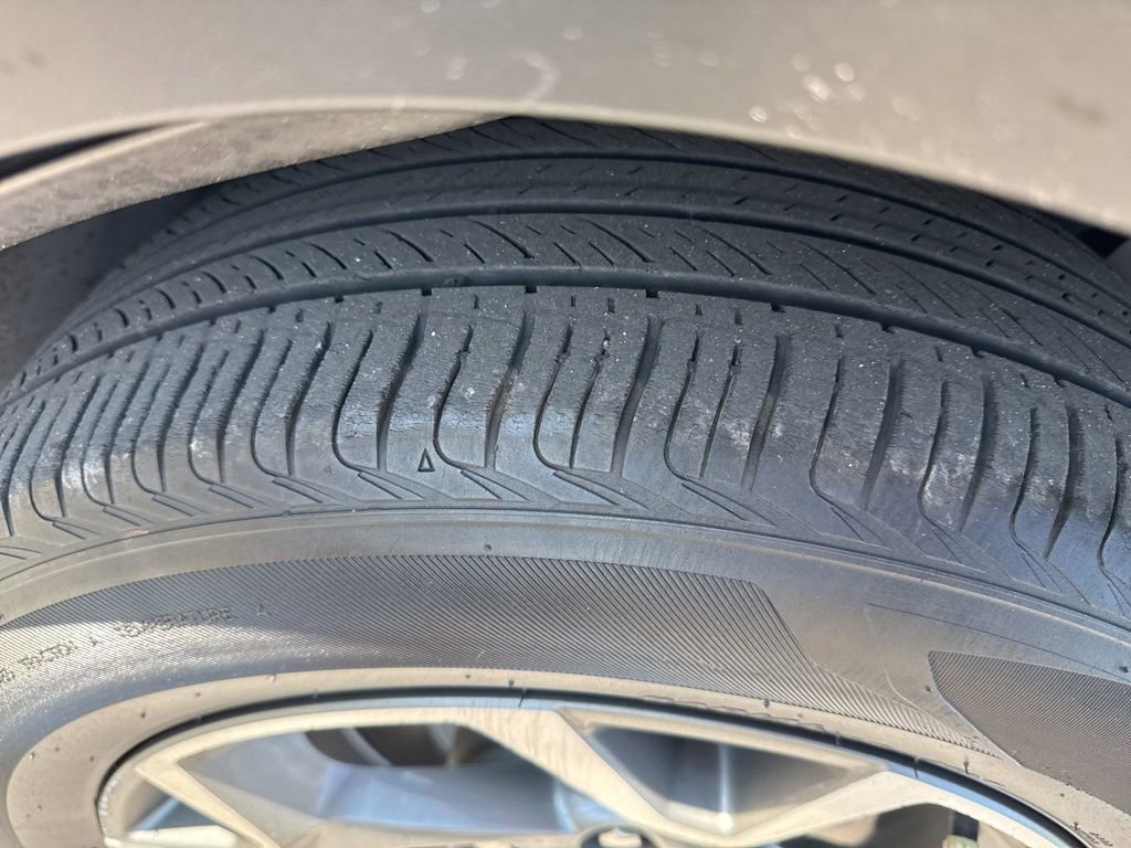 Used 2024 Chevrolet Trax LT w/ Driver Confidence Package image 13