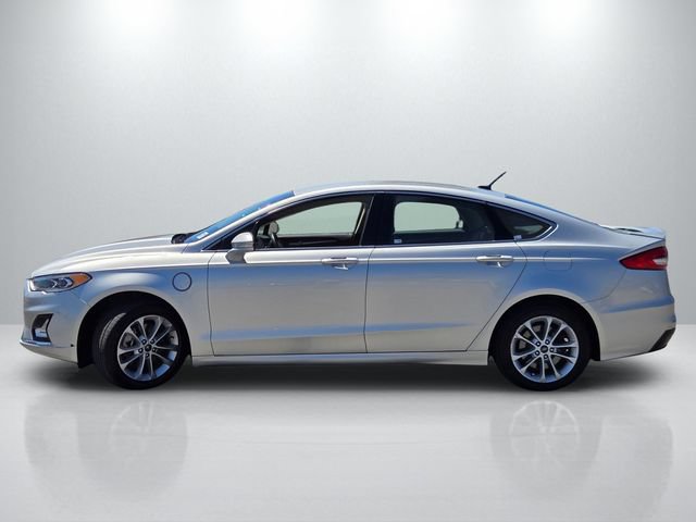 Used 2019 Ford Fusion Energi Titanium FWD image 7