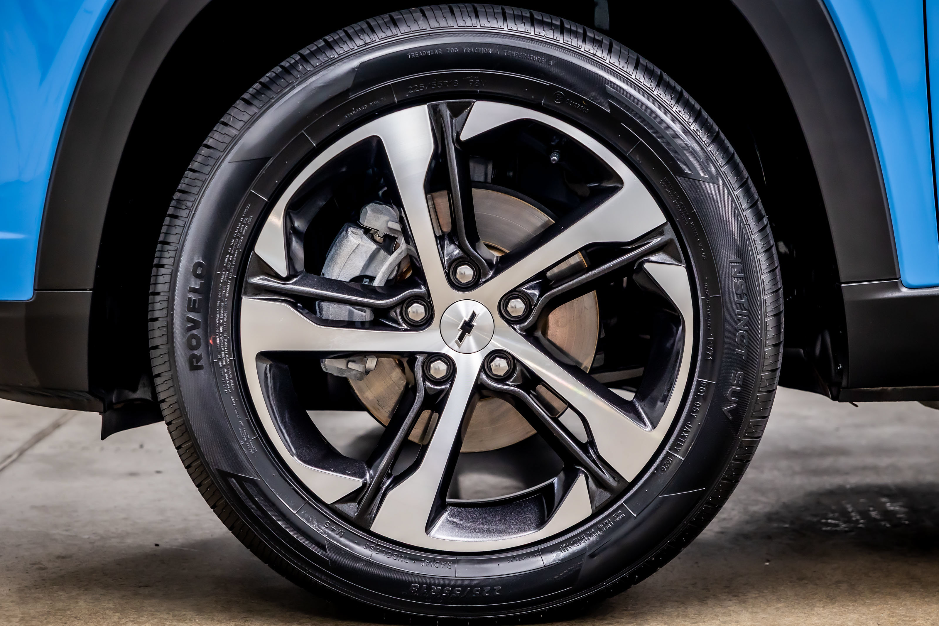Used 2024 Chevrolet Trax RS FWD image 33