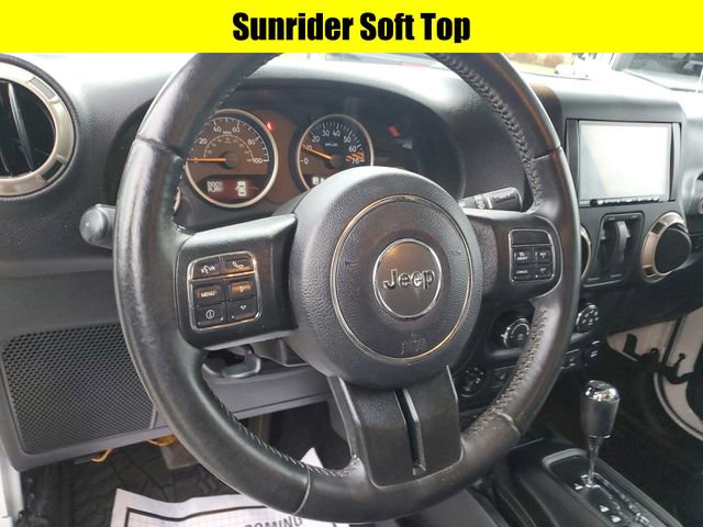 Used 2017 Jeep Wrangler 75th Anniversary image 9