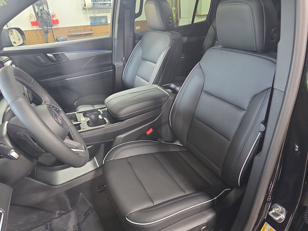 New 2027 Buick Enclave Preferred w/ Power Package FWD image 17