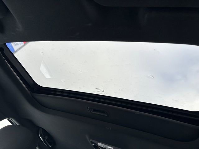 Used 2013 Dodge Avenger SXT image 20