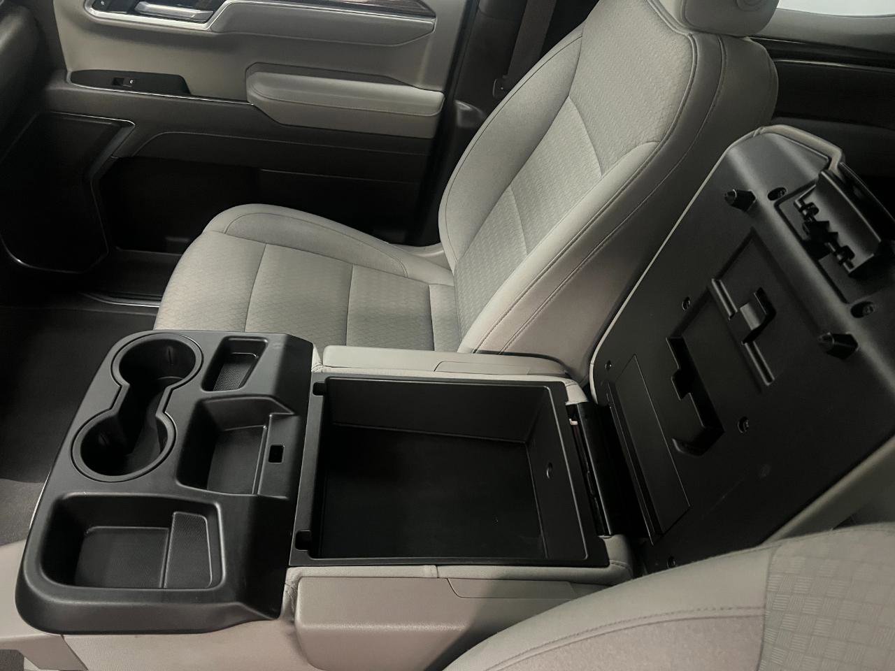 Used 2025 Chevrolet Silverado 1500 LT image 34