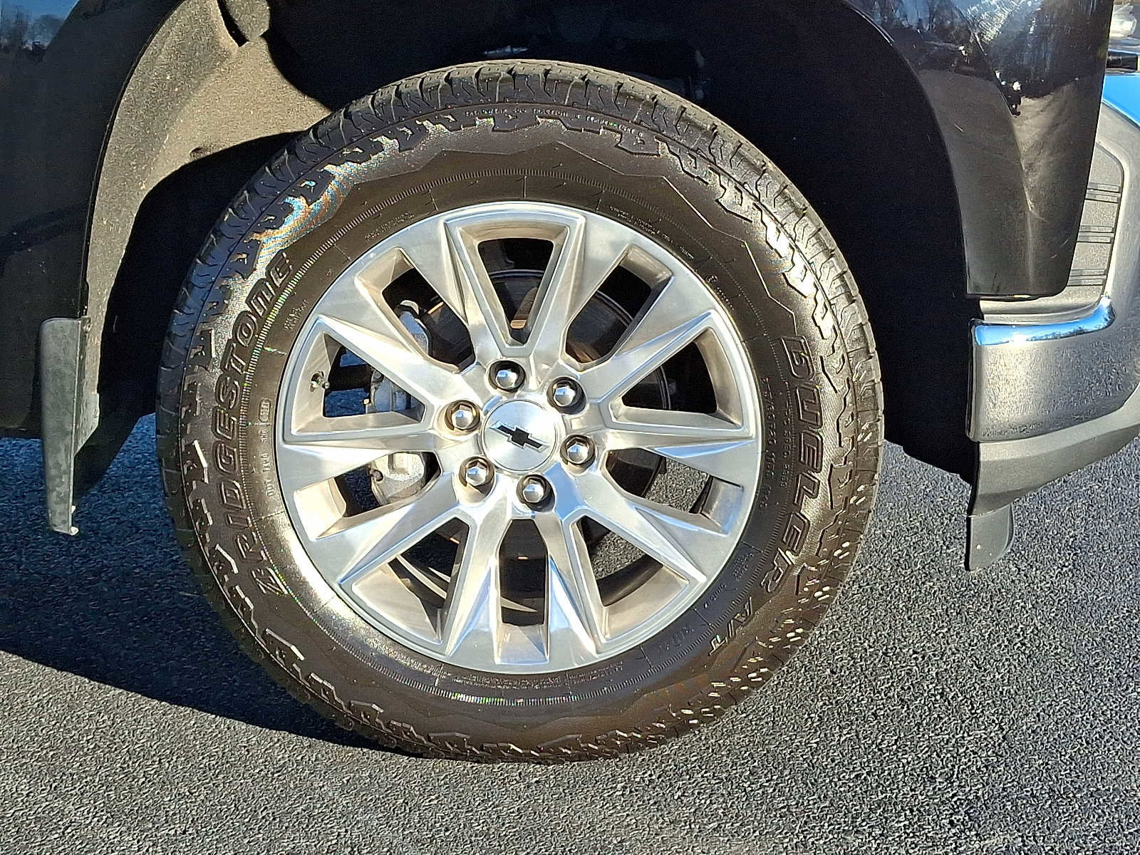 Certified 2021 Chevrolet Silverado 1500 LTZ w/ Safety Package II AWD/4WD image 8