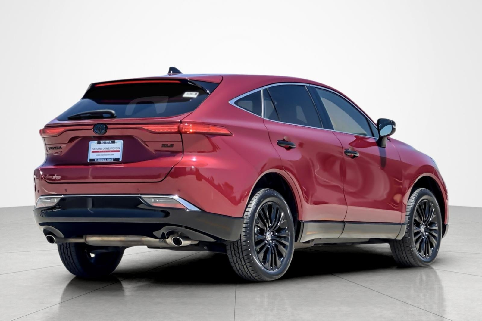 Certified 2023 Toyota Venza Nightshade AWD/4WD image 5