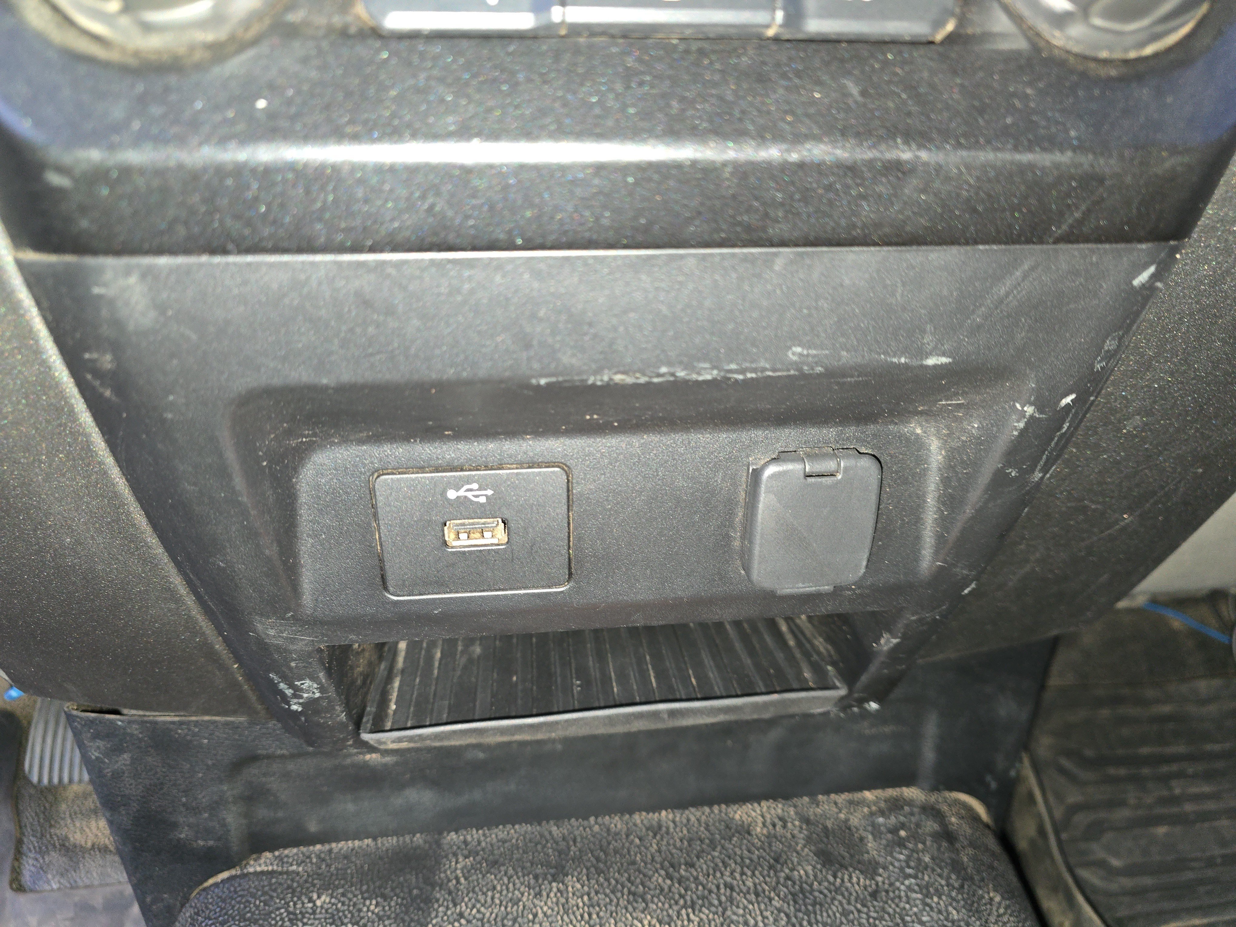 Used 2020 Ford F550 4x4 Regular Cab Super Duty image 22