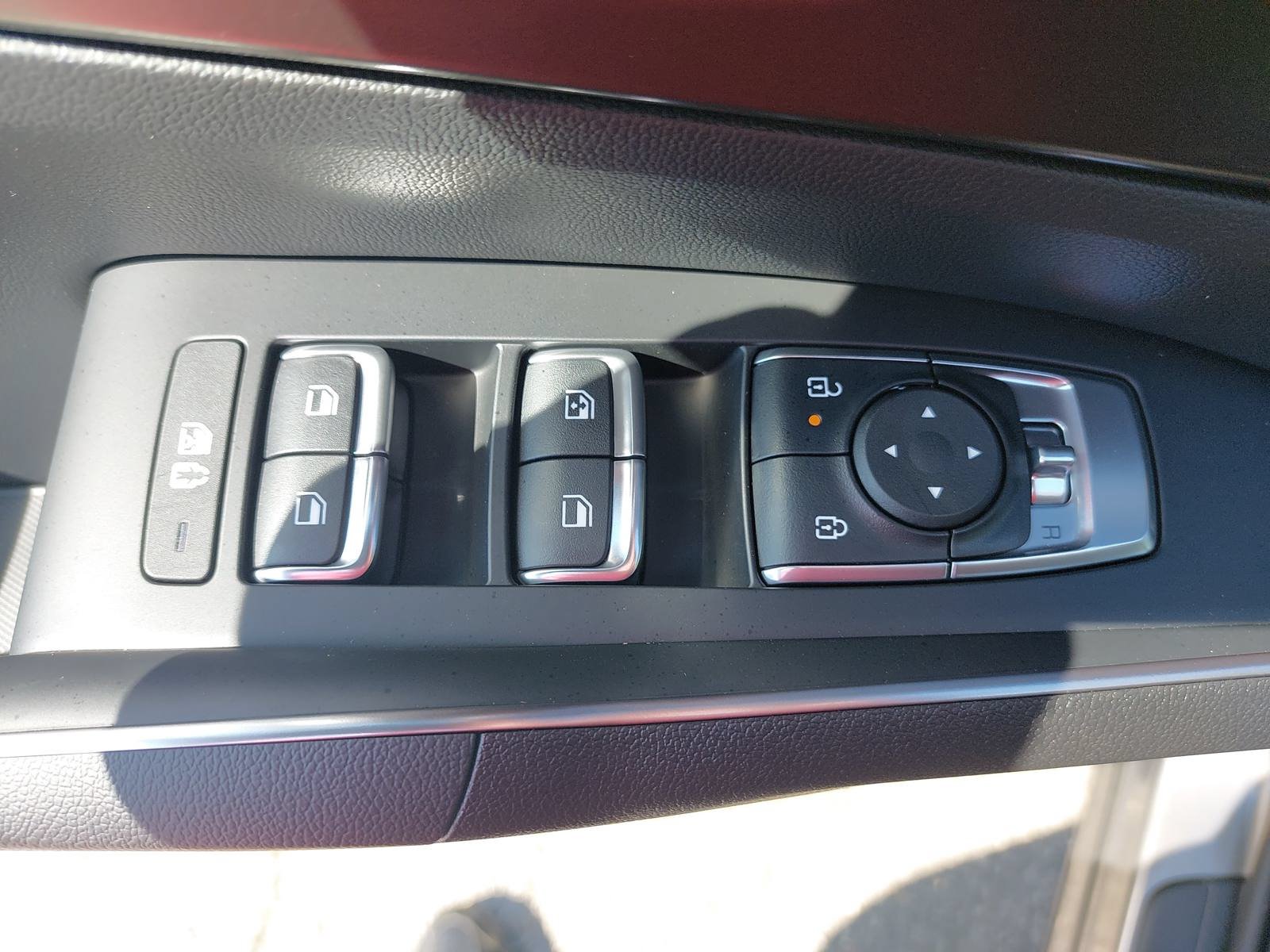 New 2026 Kia Sorento EX w/ EX Premium Package FWD image 28