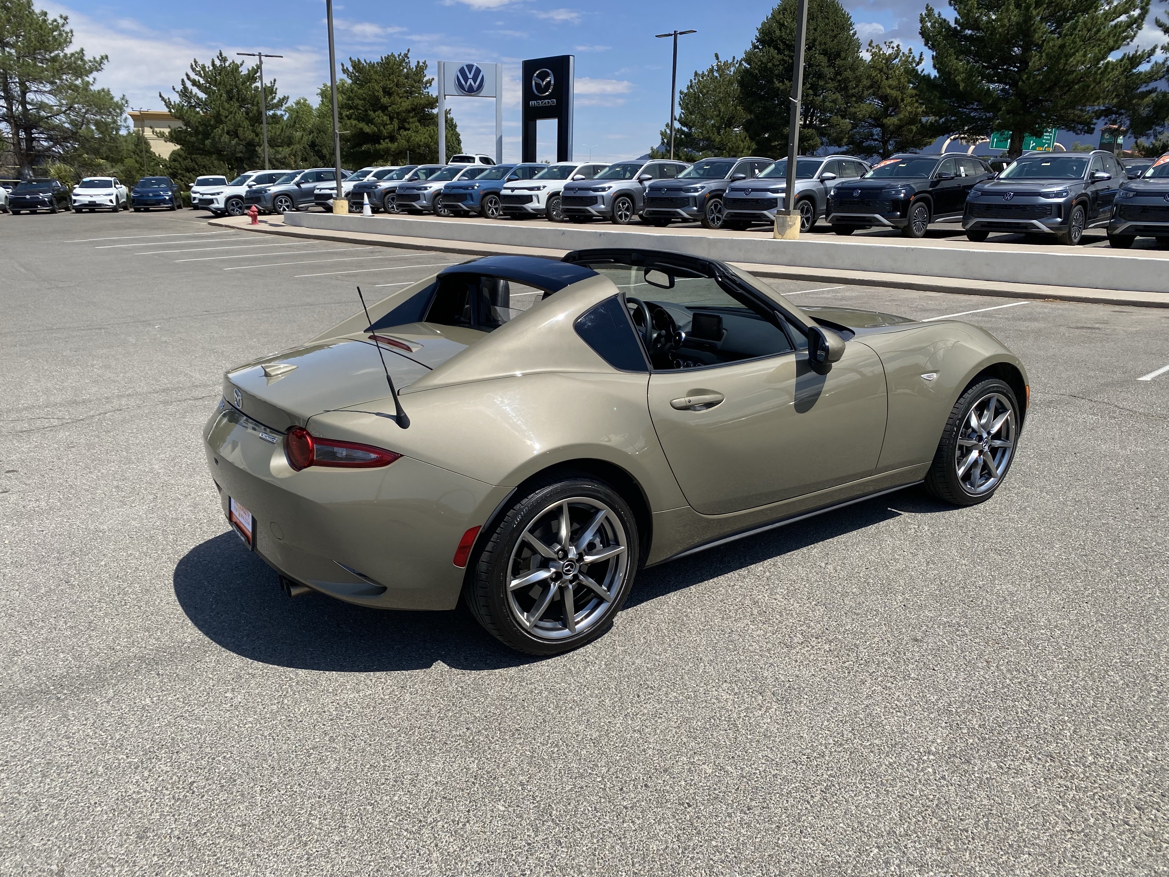 Used 2023 MAZDA MX-5 Miata Grand Touring RWD image 51