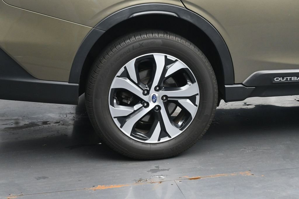 Used 2022 Subaru Outback Limited AWD/4WD image 10