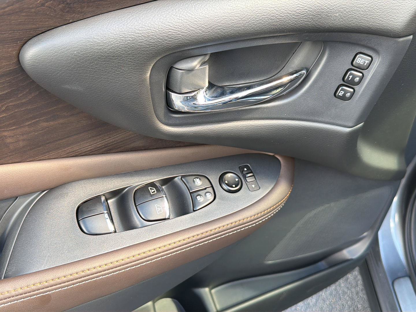 Used 2024 Nissan Murano Platinum w/ Cargo Package FWD image 36