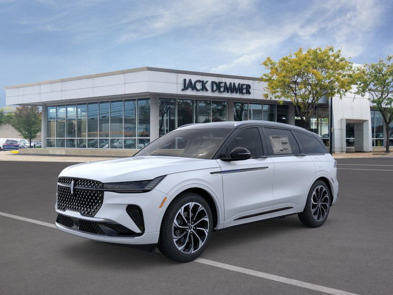 New 2026 Lincoln Nautilus Reserve image 1