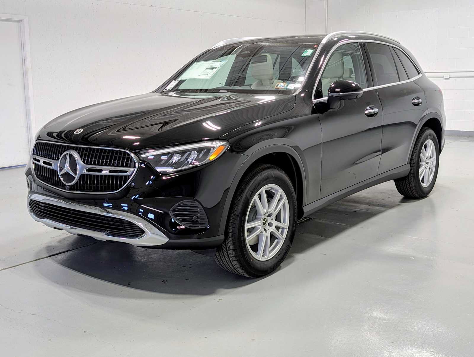 New 2026 Mercedes-Benz GLC 300 4MATIC image 1