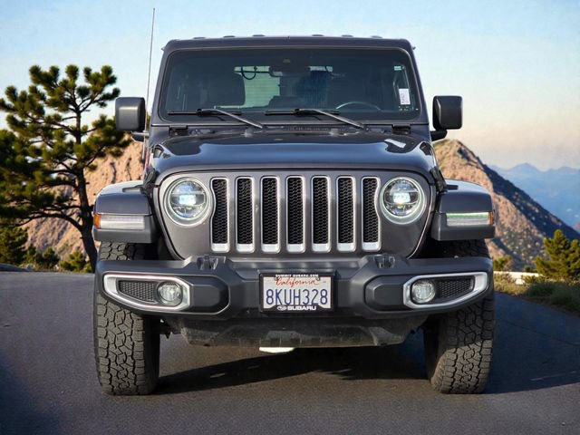 Used 2019 Jeep Wrangler Unlimited Sahara AWD/4WD image 3