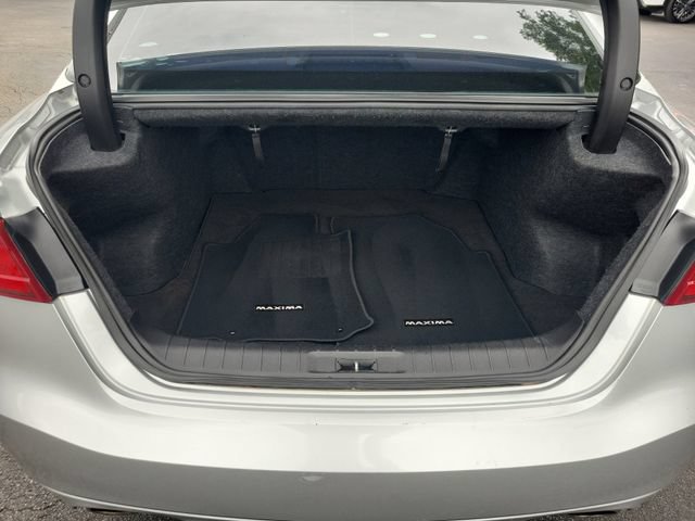 Used 2016 Nissan Maxima 3.5 SV w/ Interior Lighting Package FWD image 9