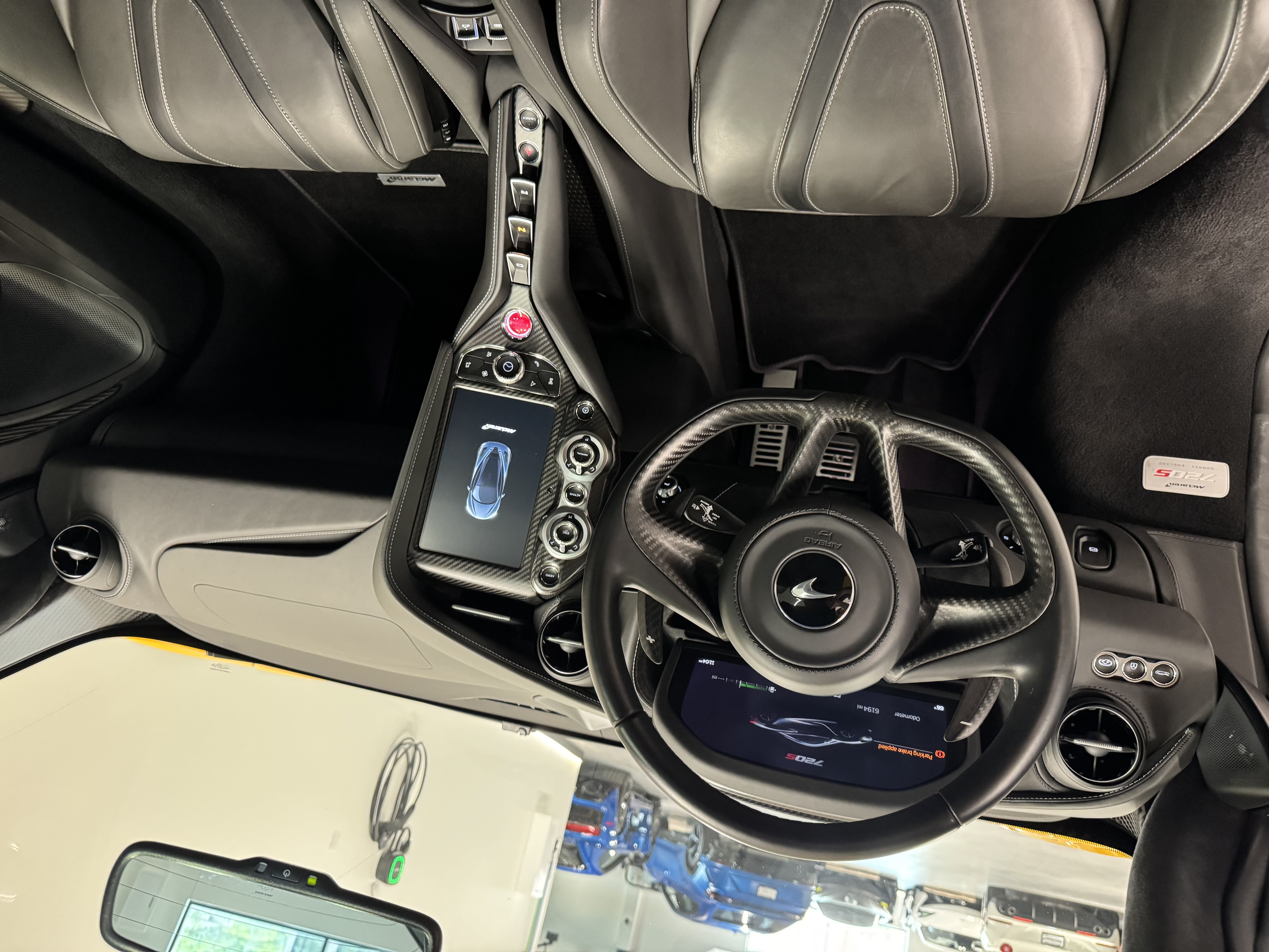 Used 2022 McLaren 720S Spider RWD image 8