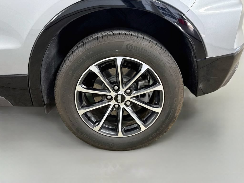 Used 2024 Cadillac XT4 Sport AWD/4WD image 31