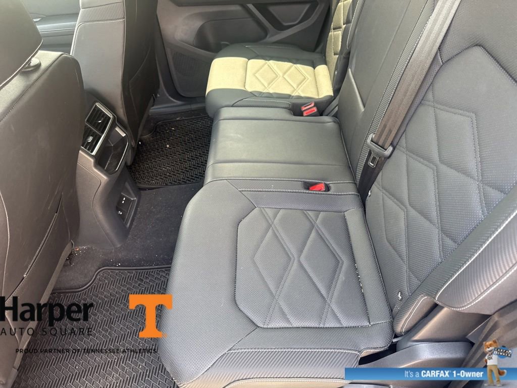 Used 2025 Volkswagen Atlas Cross Sport SE w/ Panoramic Sunroof Package AWD/4WD image 10