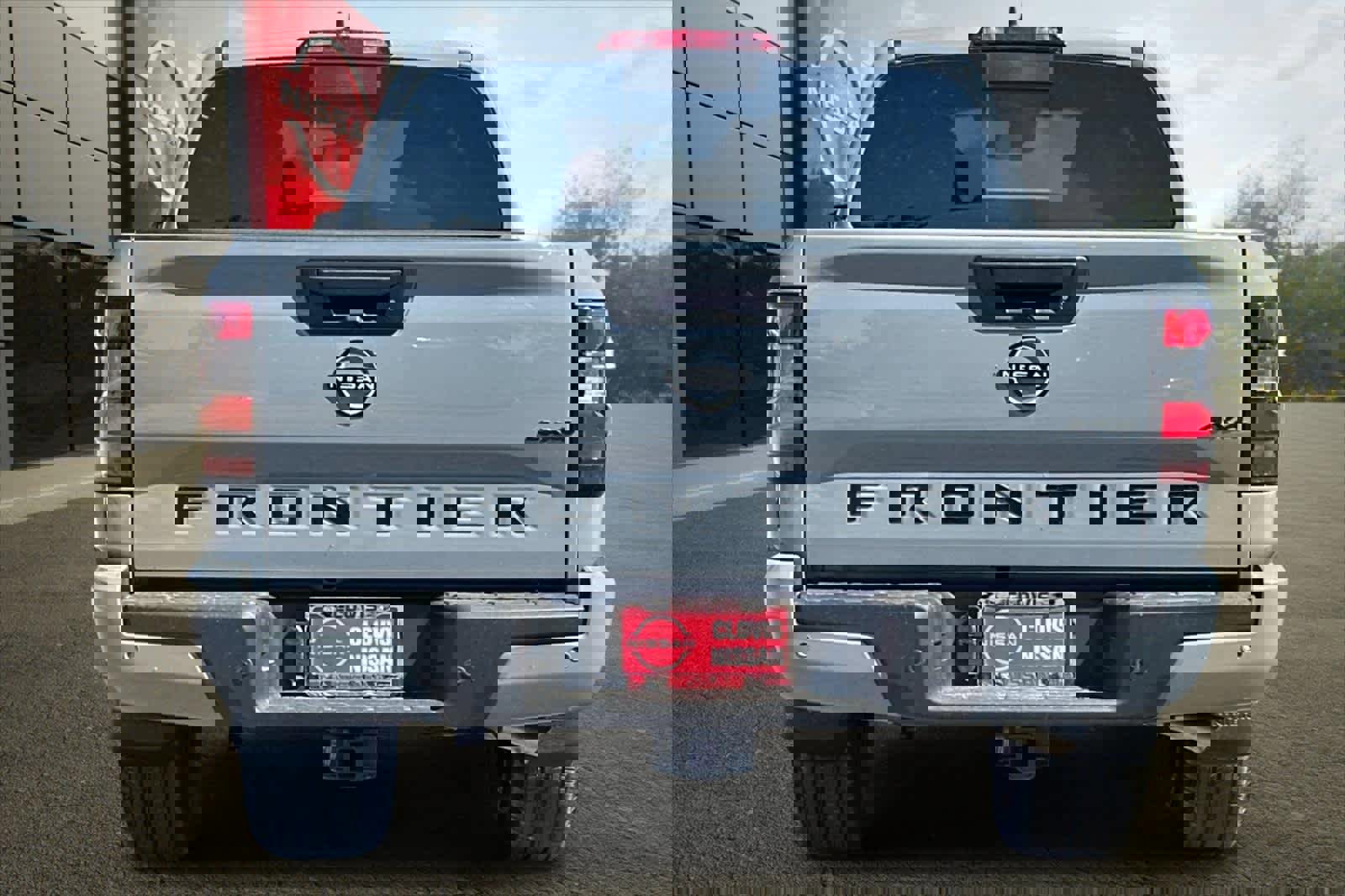 New 2026 Nissan Frontier SV image 8