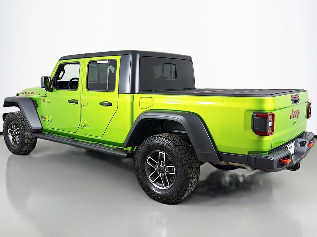 Used 2025 Jeep Gladiator Mojave image 7