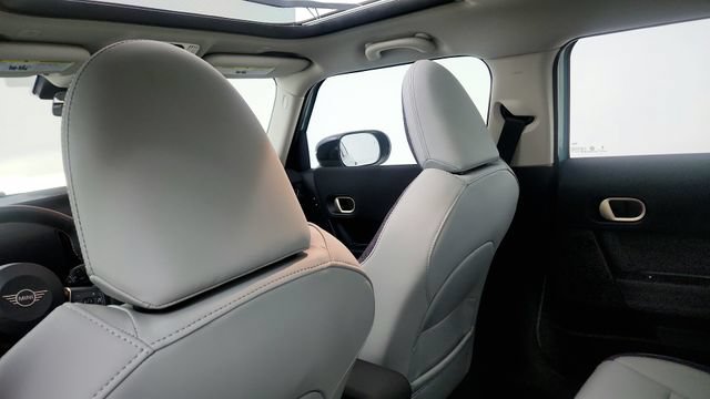 Used 2025 MINI Cooper S FWD image 45