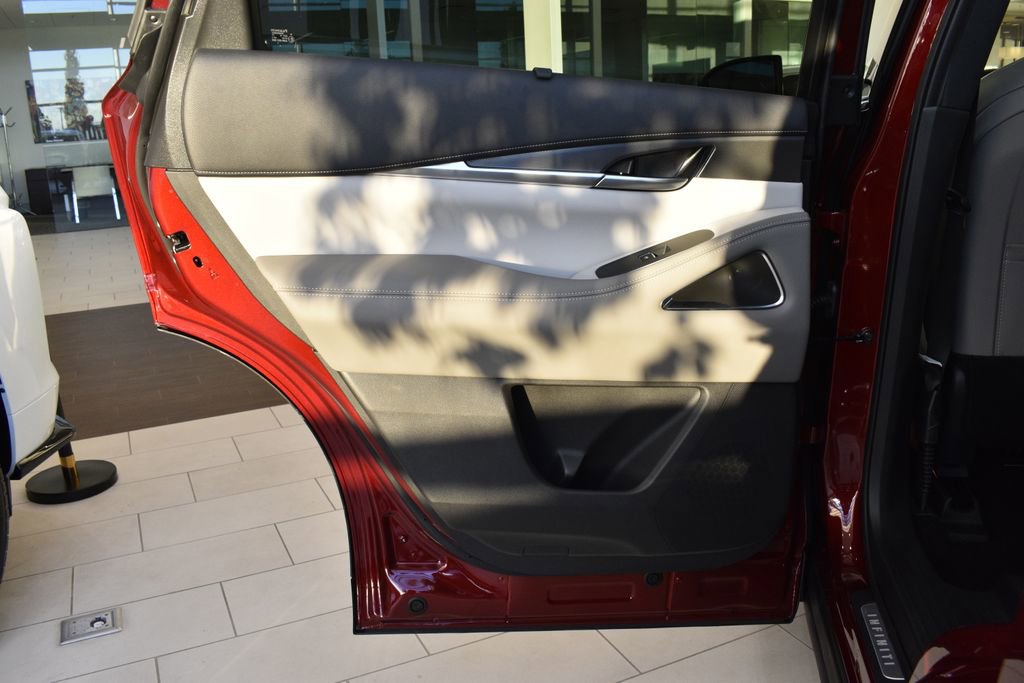 New 2026 INFINITI QX60 Luxe image 26