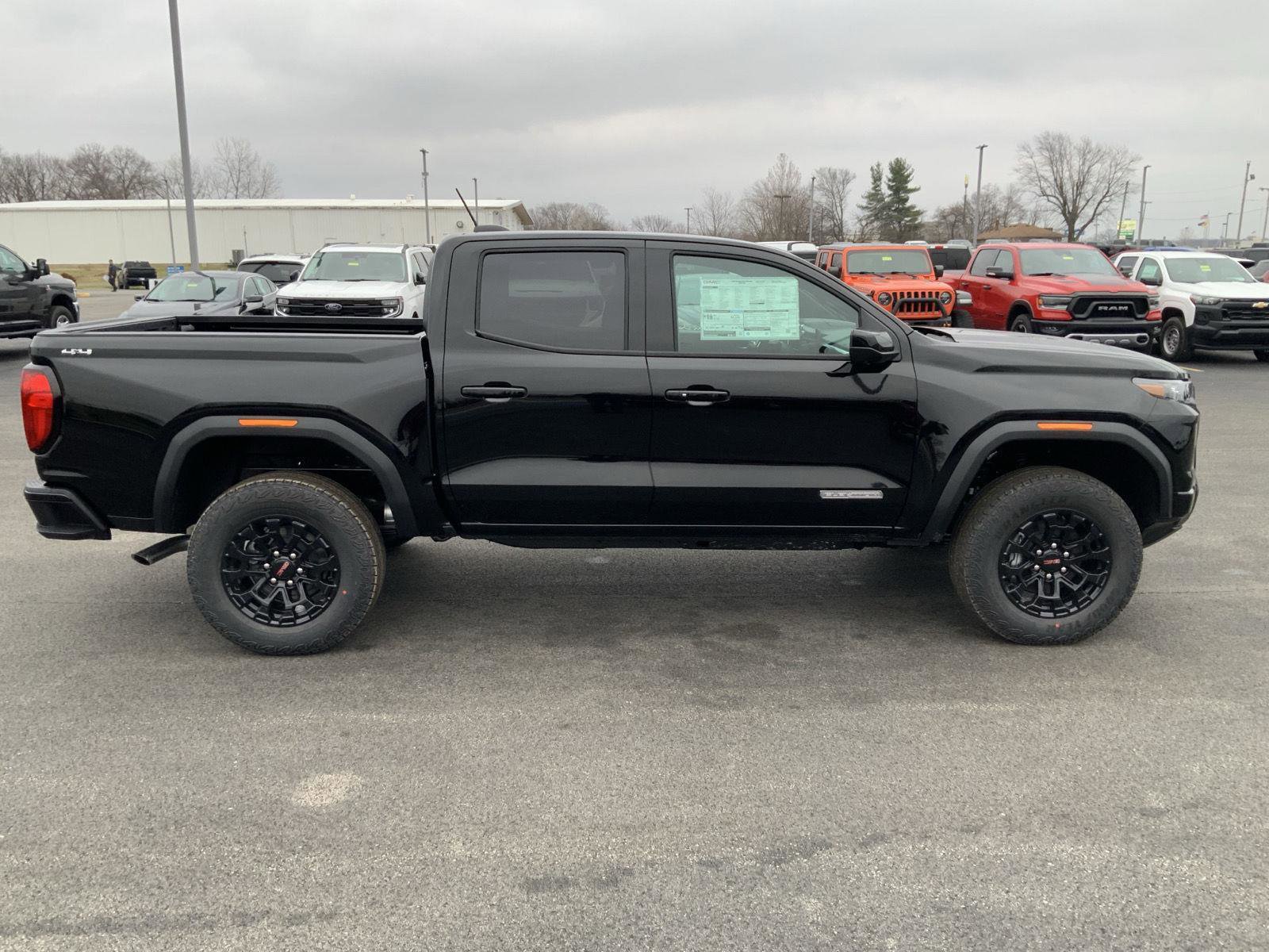 New 2026 GMC Canyon Elevation w/ Convenience Package image 17