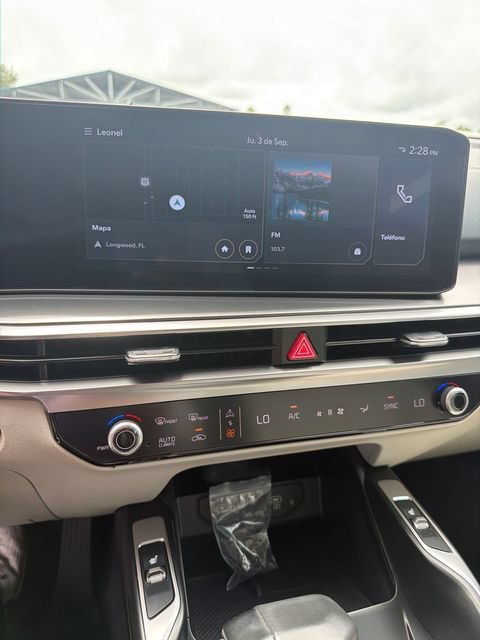 Used 2025 Kia Sorento S FWD image 20