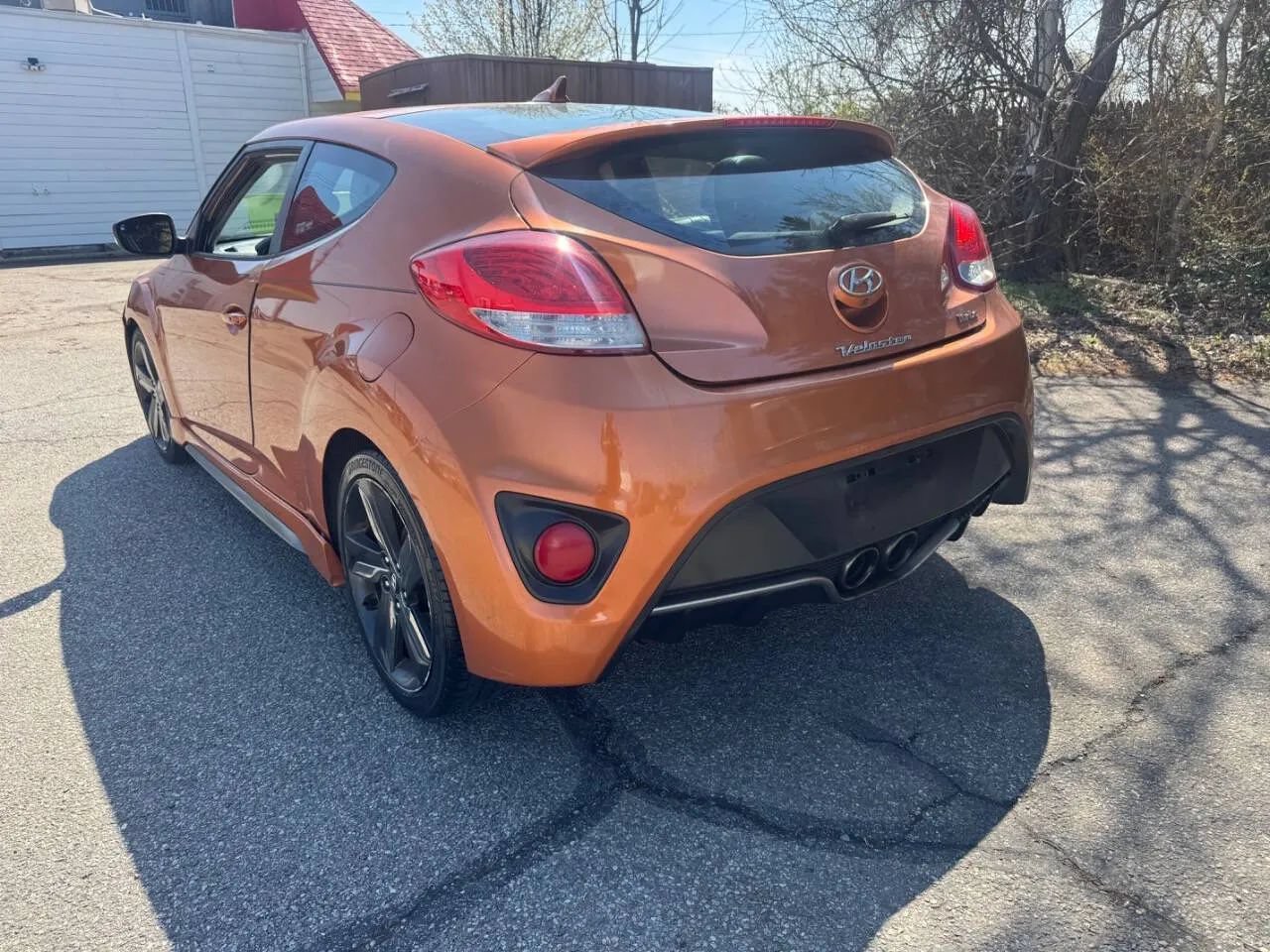 Used 2015 Hyundai Veloster Turbo FWD image 7
