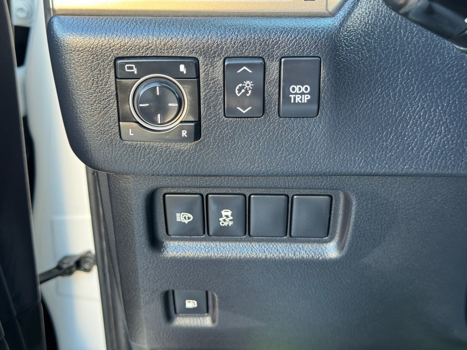 Used 2017 Lexus GX 460 Premium AWD/4WD image 18