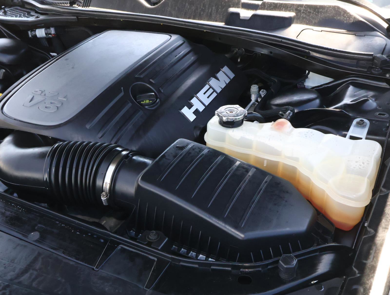 Used 2022 Dodge Challenger R/T w/ Blacktop Package image 21