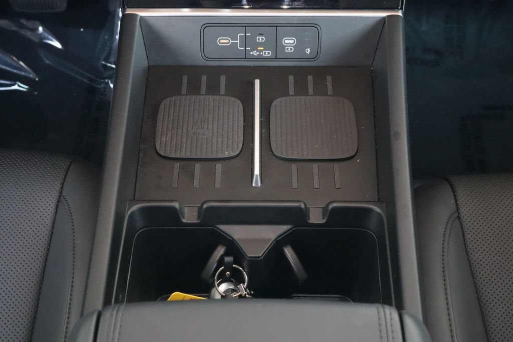 Used 2025 Hyundai Santa Fe SEL FWD image 28